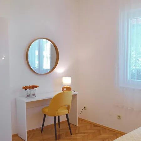 Apartmani Milin Apartment *