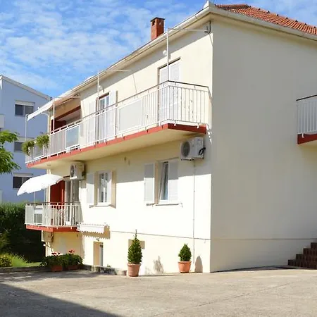 Apartmani Milin Apartment